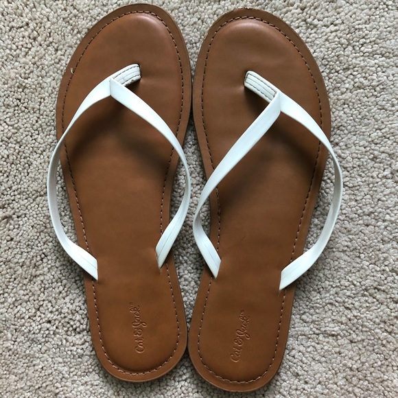 Target Other - Girls flip flops!